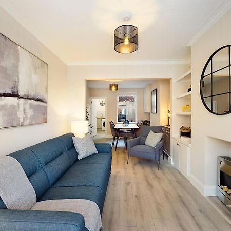 It'S Broadway Baby! Great House Close To City Centre Belfast Exterior photo
